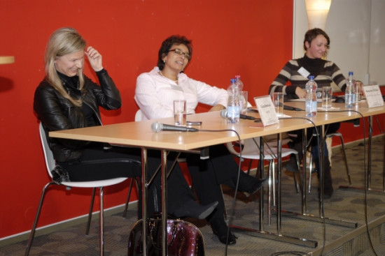 Diskuse o ženách v netradičních povoláních: zleva Lucia Belková (IBM ČR), Margareta Křížová (CEAG), Hana Tenglerová (SOÚ AV ČR)