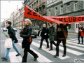 3.10.1998 - akce za navrácení domu Ženského klubu v ulici Ve Smečkách ženským organizacím