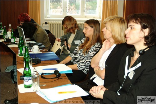 Role rovných příležitostí v prosperitě podniku (konference 2004)