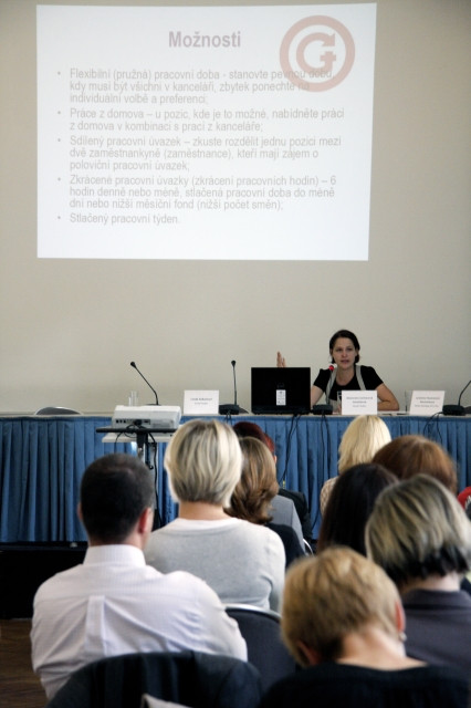 Konference slaďování práce a rodiny2011: flexibilní formy práce:A.Jachanová Doleželová, publikum